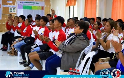 44 ka Badjao nag-undergo og training sa carpentry ug masonry sa Surigao City